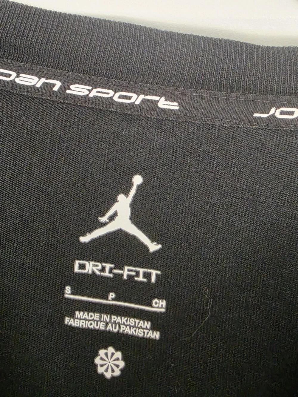 Jordan sport 85